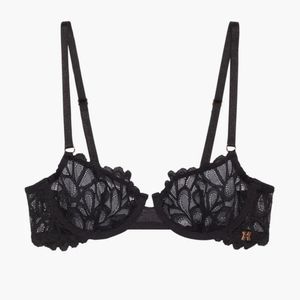 Savage x Fenty Lace Balconette Bra. Size 32B.